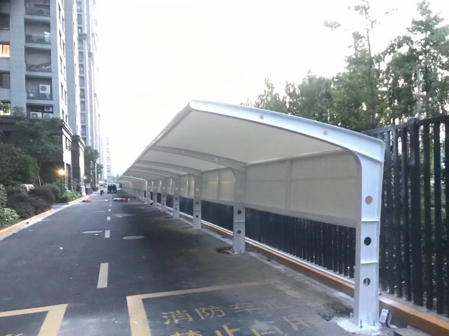 自行车雨棚车棚