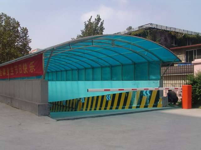 地库出入口雨棚